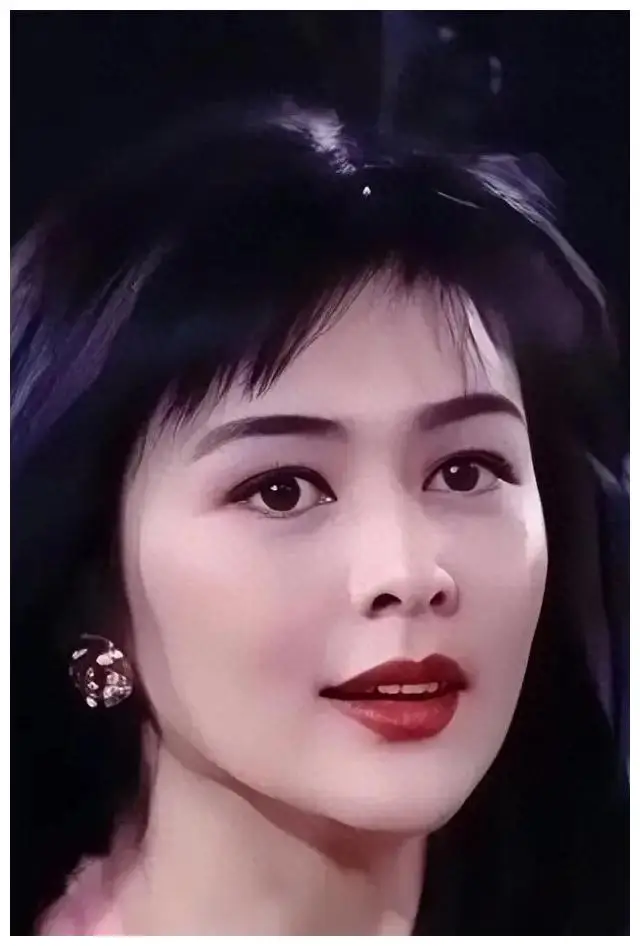关之琳的社会责任感与积极活动_关之琳活动_关之琳节目谈感情