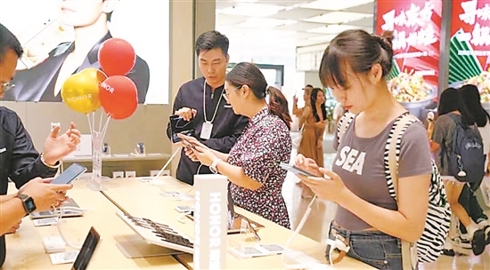 IDC发布Q1中国手机市场报告：荣耀夺冠华为逆袭，业内预计华为将重夺王者宝座