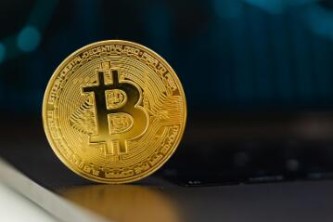 数字货币市值排行榜：比特币与以太坊等佼佼者如何引领数字革命