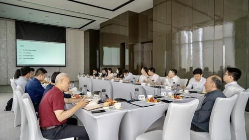 重庆江北嘴金融论衡研讨会探讨数字货币机遇与挑战及区块链对传统金融的影响